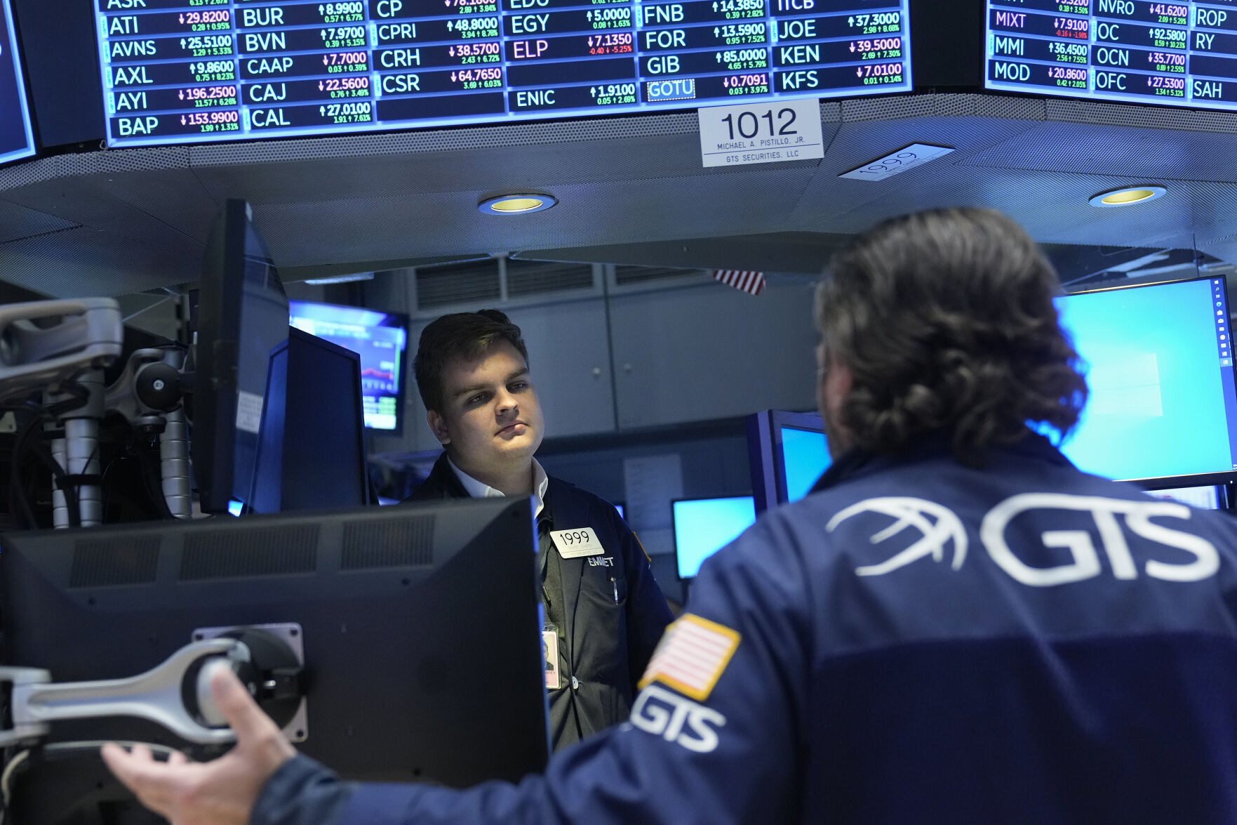 Traders on stock market floor